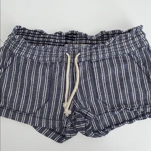 kiss & cry striped shorts